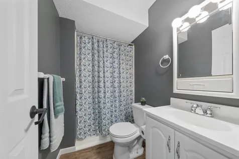 6856 Macbeth Circle Woodbury MN 55125