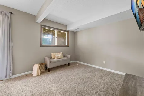 6856 Macbeth Circle Woodbury MN 55125