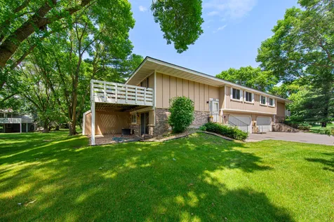 6856 Macbeth Circle Woodbury MN 55125