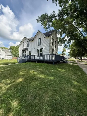 400 Walnut Street SW Sleepy Eye MN 56085