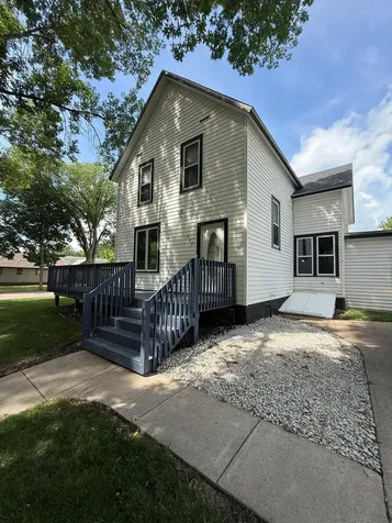 400 Walnut Street SW Sleepy Eye MN 56085