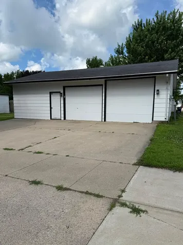 400 Walnut Street SW Sleepy Eye MN 56085