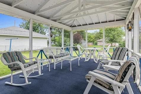 9043 16th Avenue S Bloomington MN 55425