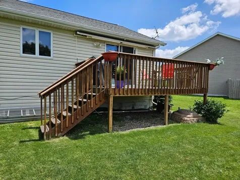 712 Mlinar Avenue Spring Valley MN 55975