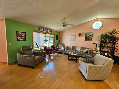 712 Mlinar Avenue Spring Valley MN 55975