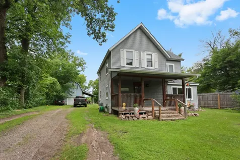 16443 W River Road Little Falls MN 56345