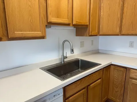 1010 Oak Place West Fargo ND 58078