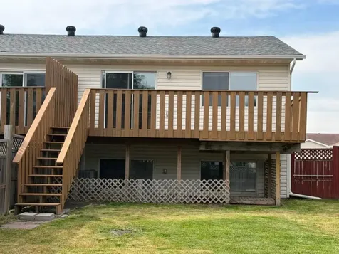 1010 Oak Place West Fargo ND 58078