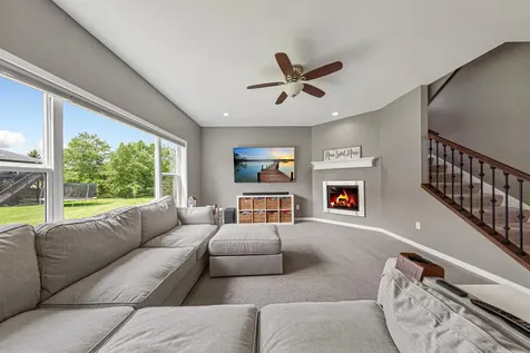 135 Stoneridge Lane NE Owatonna MN 55060
