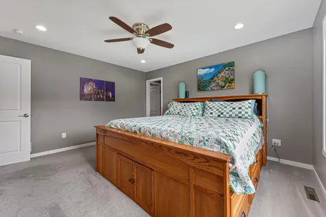 135 Stoneridge Lane NE Owatonna MN 55060