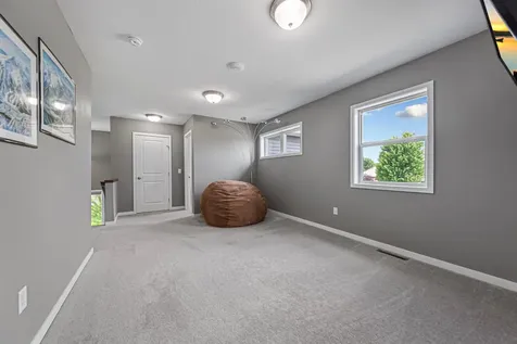 135 Stoneridge Lane NE Owatonna MN 55060