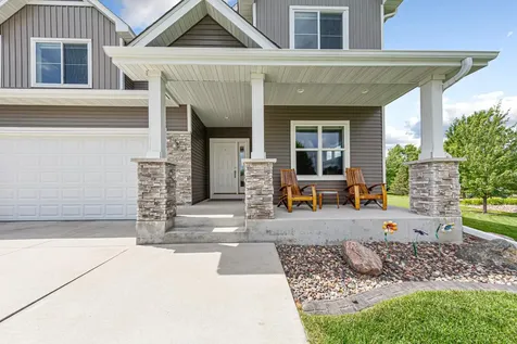 135 Stoneridge Lane NE Owatonna MN 55060