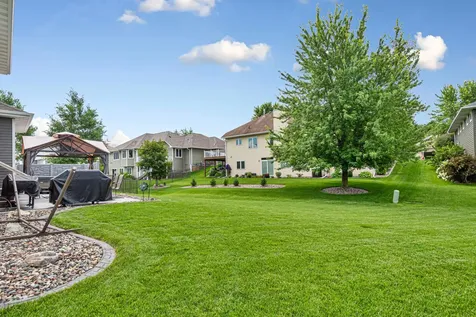 135 Stoneridge Lane NE Owatonna MN 55060