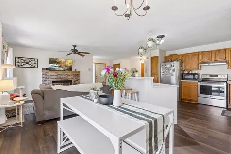 10270 Arrowwood Drive Eden Prairie MN 55347