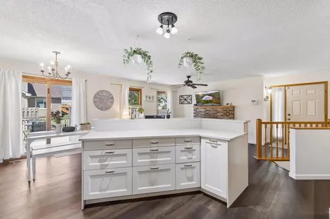 10270 Arrowwood Drive Eden Prairie MN 55347