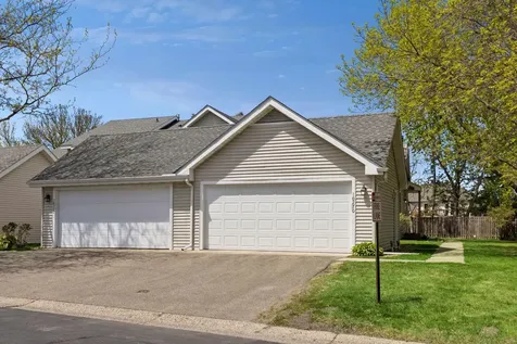 10270 Arrowwood Drive Eden Prairie MN 55347