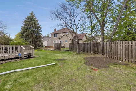 10270 Arrowwood Drive Eden Prairie MN 55347
