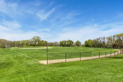 10270 Arrowwood Drive Eden Prairie MN 55347