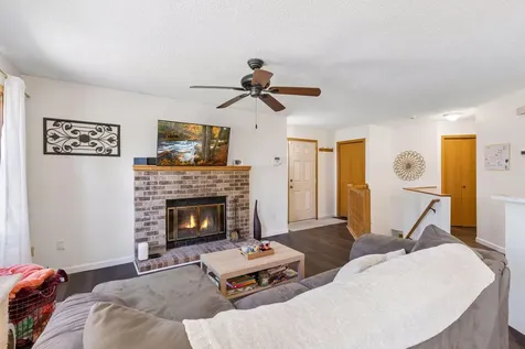 10270 Arrowwood Drive Eden Prairie MN 55347