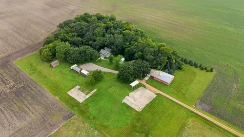 8363 County Road 2 Glencoe MN 55336