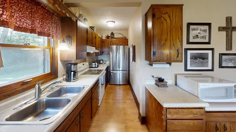 8363 County Road 2 Glencoe MN 55336