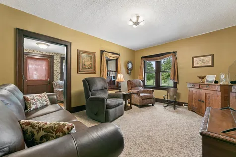 8363 County Road 2 Glencoe MN 55336
