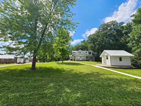 8363 County Road 2 Glencoe MN 55336