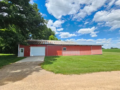 8363 County Road 2 Glencoe MN 55336