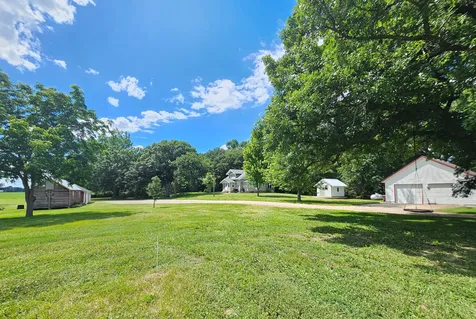 8363 County Road 2 Glencoe MN 55336