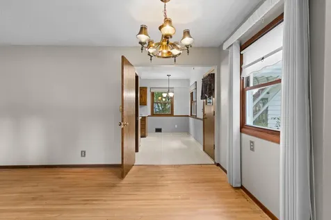 6836 Ewing Avenue N Brooklyn Center MN 55429