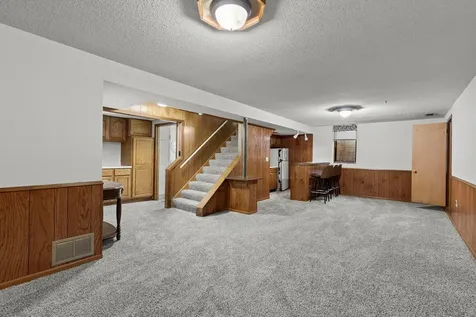 6836 Ewing Avenue N Brooklyn Center MN 55429