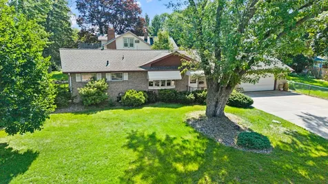 6836 Ewing Avenue N Brooklyn Center MN 55429