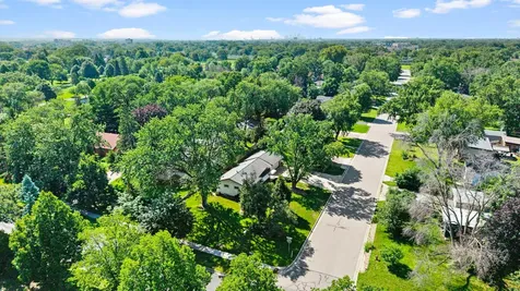 6836 Ewing Avenue N Brooklyn Center MN 55429