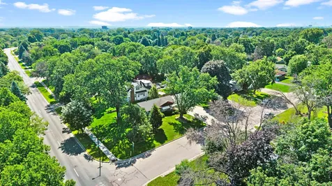 6836 Ewing Avenue N Brooklyn Center MN 55429