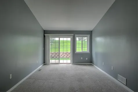 2160 Cleveland Lane S Cambridge MN 55008