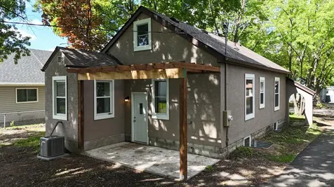 4158 Zane Avenue N Robbinsdale MN 55422