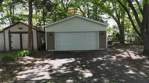 4158 Zane Avenue N Robbinsdale MN 55422