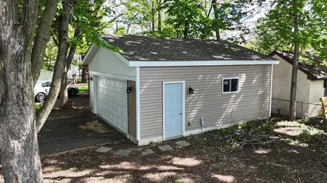 4158 Zane Avenue N Robbinsdale MN 55422