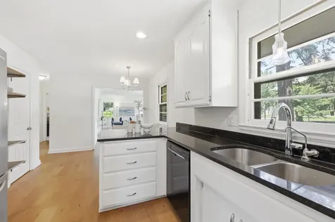 3131 Parkview Boulevard Robbinsdale MN 55422