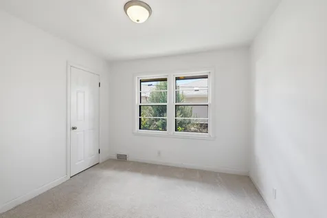 3131 Parkview Boulevard Robbinsdale MN 55422