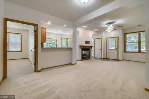 476 Hayes Drive Hastings MN 55033