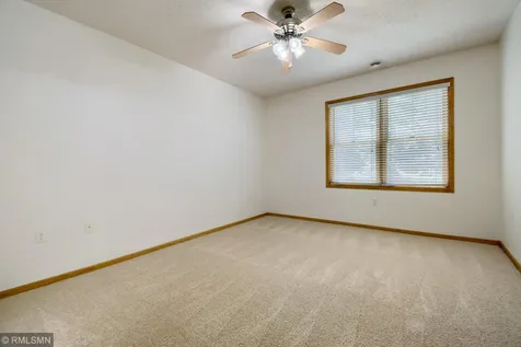 476 Hayes Drive Hastings MN 55033