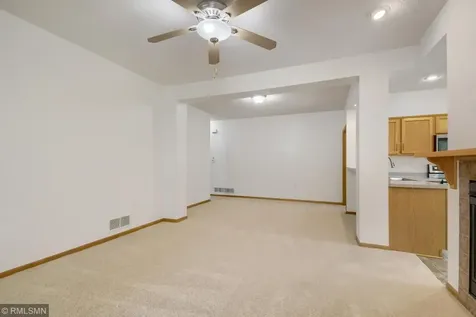 476 Hayes Drive Hastings MN 55033