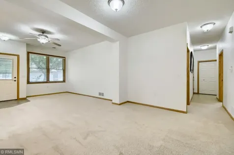 476 Hayes Drive Hastings MN 55033