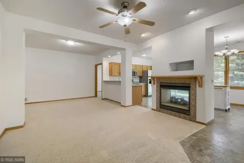 476 Hayes Drive Hastings MN 55033