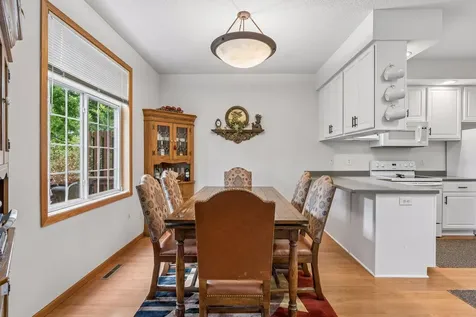 4805 Iris Alcove White Bear Twp MN 55127