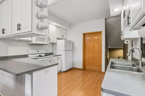 4805 Iris Alcove White Bear Twp MN 55127