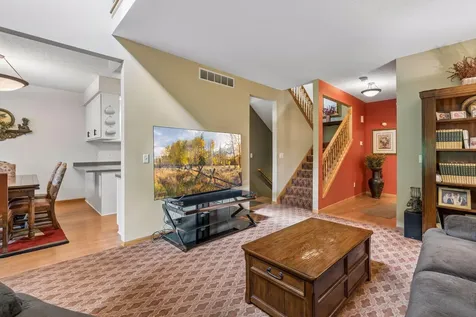4805 Iris Alcove White Bear Twp MN 55127
