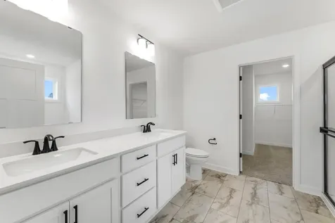 7530 Upper 42nd Street N Oakdale MN 55128