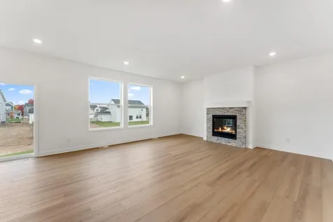 7530 Upper 42nd Street N Oakdale MN 55128
